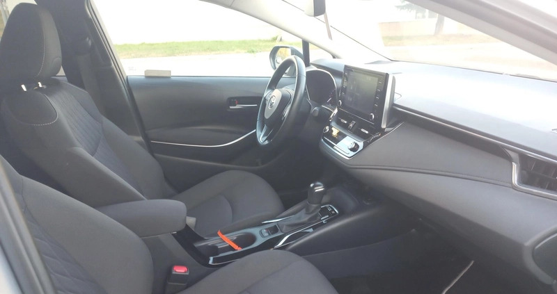 Toyota Corolla cena 104900 przebieg: 43111, rok produkcji 2021 z Kartuzy małe 172